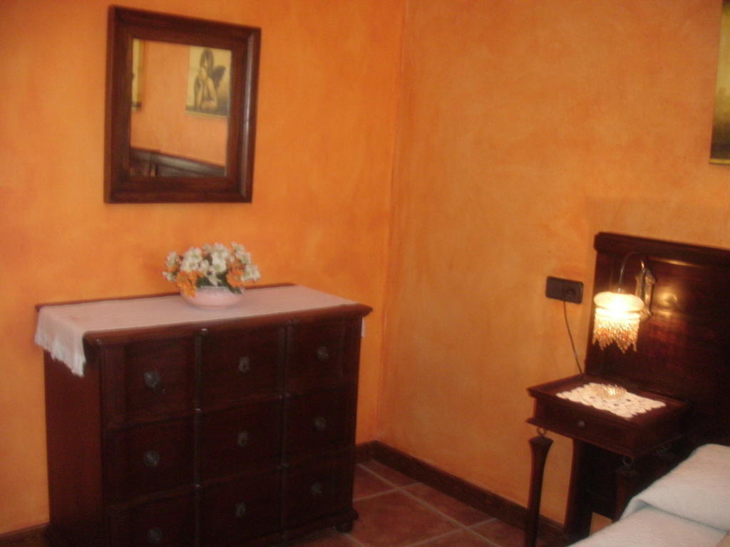 La Corralata Apartment Biescas  Phòng bức ảnh