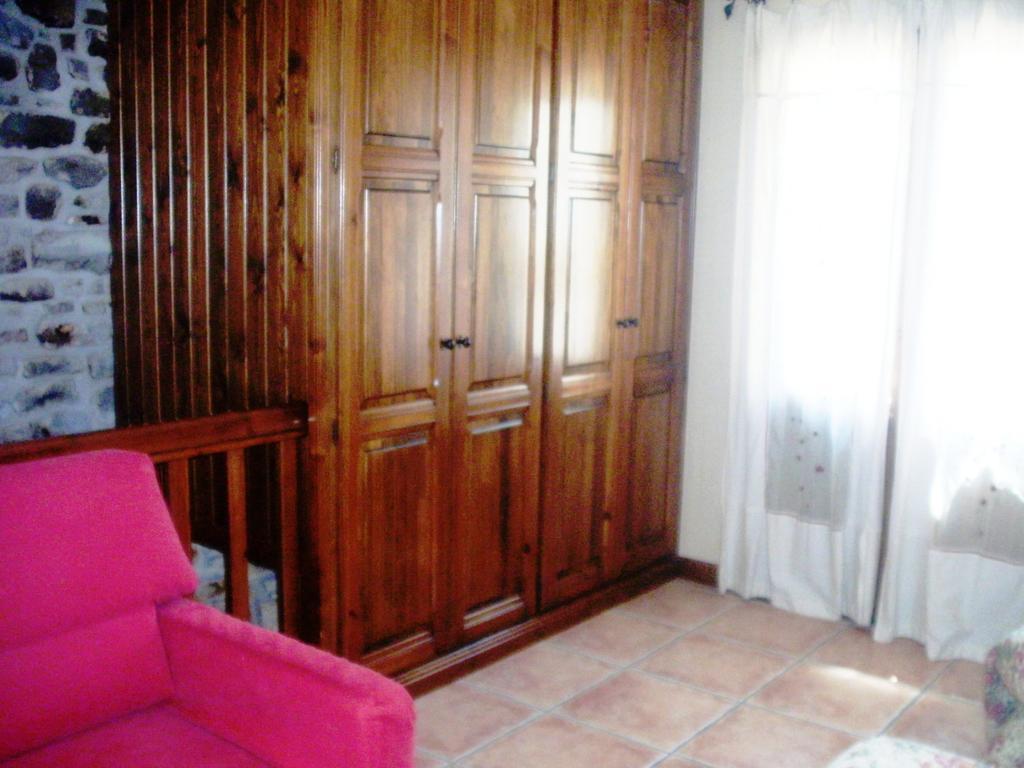 La Corralata Apartment Biescas  Phòng bức ảnh